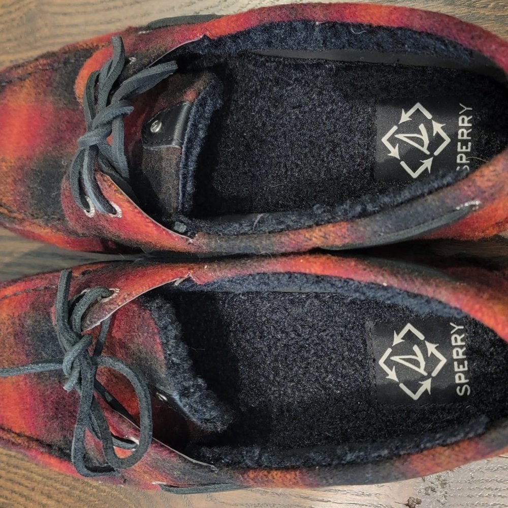 sperry saltwater cozy